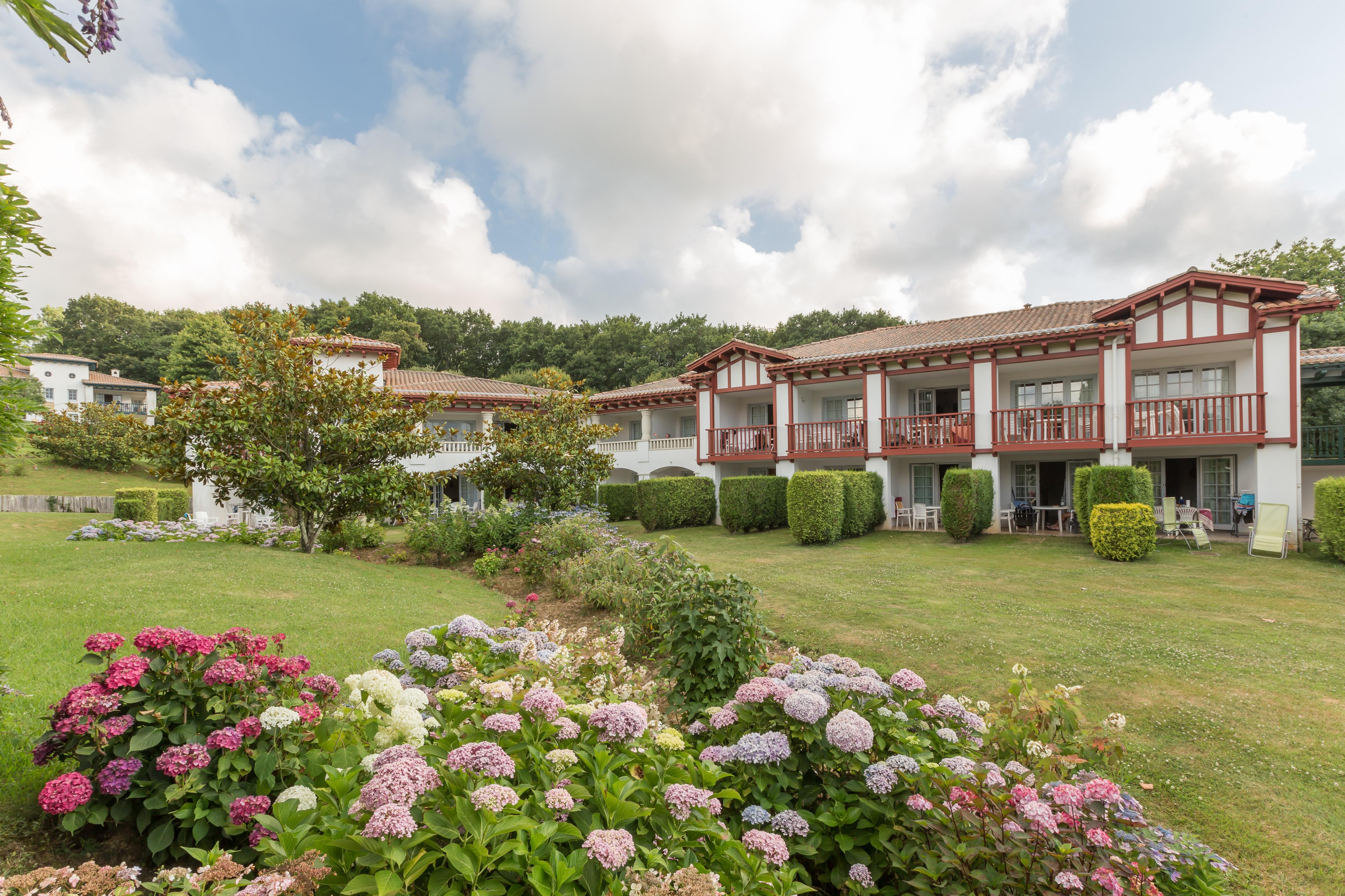 Residence Pierre & Vacances Le Domaine De Bordaberry Urrugne Bagian luar foto