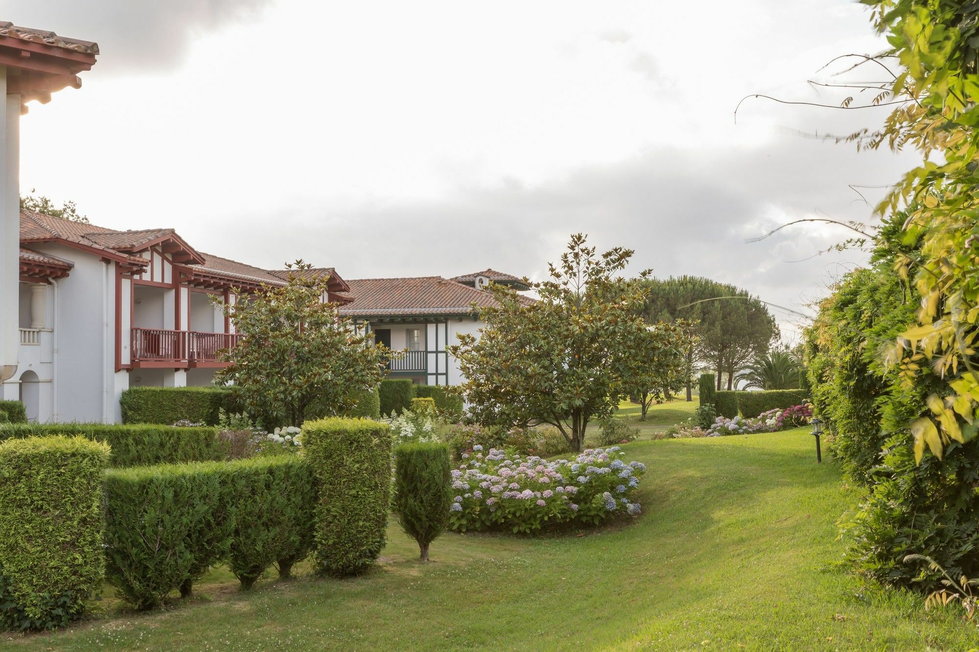 Residence Pierre & Vacances Le Domaine De Bordaberry Urrugne Bagian luar foto